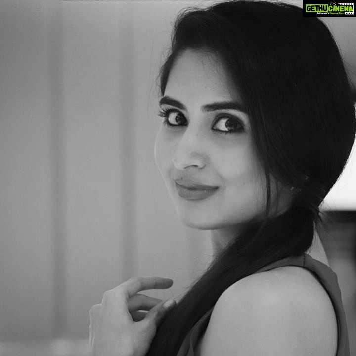 Vyoma Nandi Instagram - Tenu kinj samjhaavan 🎶