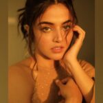 Wamiqa Gabbi Instagram - Ego is the root of all evil. Destroy your Raavan from your heart. Become the Ram of your own life 🧡 #HappyDussehra