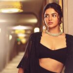 Wamiqa Gabbi Instagram - एक ख़ामोशी की हुम हुम से भरे कमरे में.. हम भी चुप बैठे रहें, तुम भी ना कुछ ख़ास कहो। . Styled by : @mohitrai with @tarangagarwalofficial Assisted by : @roshni0819 Outfit: @aanchalvijaywargi @viralmantra Hair : @reshammordani Makeup : @cocoballucci_ Photographer : @nishantt.01