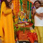 Yamini Singh Instagram – भक्ति गणपति, शक्ति गणपति
सिद्दी गणपति
लक्ष्मी गणपति महा गणपति
देवो में श्रेष्ठ मेरे गणपति
गणेश चतुर्थी की हार्दिक बधाई । 🤍 Andheri West