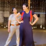 Yamini Singh Instagram - Dancing with my baby sister @yaminisingh_official ❤️