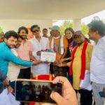 Yamini Singh Instagram - “HINDUSTANI” ❤️‍🔥 Special thanks to @ravikishann sir for his presence & blessings 🫶🏻 Gorakhpur