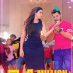Yamini Singh Instagram - Lalka T-Shirtwa 🥰🥰 All Over Youtube Views Crossed 54 Million Views😊😊 @khesari_yadav @yaminisingh_official @iakhileshkashyap @satishsinghbabuaan @itsanujaryan @sdeepu_singh @singhvivek08 @amitpandey6974 @music_arya_sharma