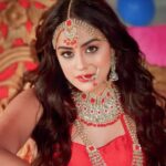 Yamini Singh Instagram - Happy birthday darling 🥰🥰 Apke chehra ka smile hmesa kayam rahe ye dua h bhagwan se or ap ko apne zindagi ki sari khushiyaan mile 😘😘 Love you so much jani @yaminisingh_official Nd miss you 🙈 party baki hai 😋 …….❤️❤️❤️