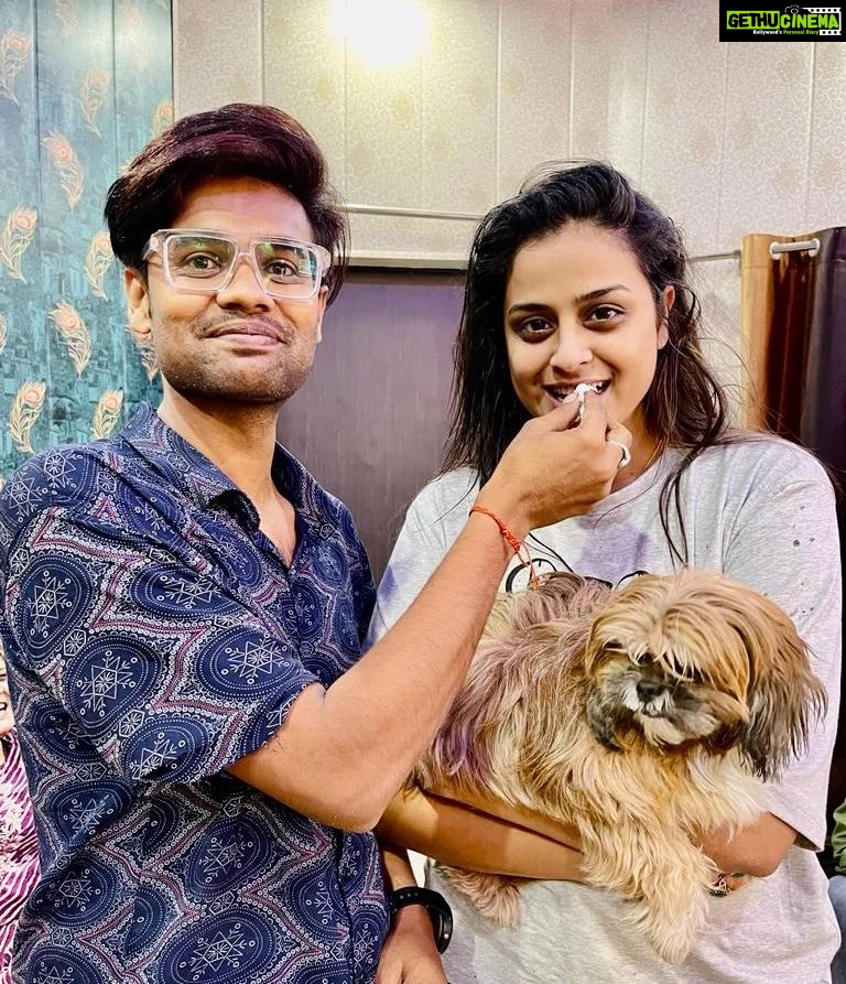 Yamini Singh Instagram - # Boss happy birthday boss god bless you Mahadev apko aise hi hmesha muskarate rakhe Lucknow, Uttar Pradesh