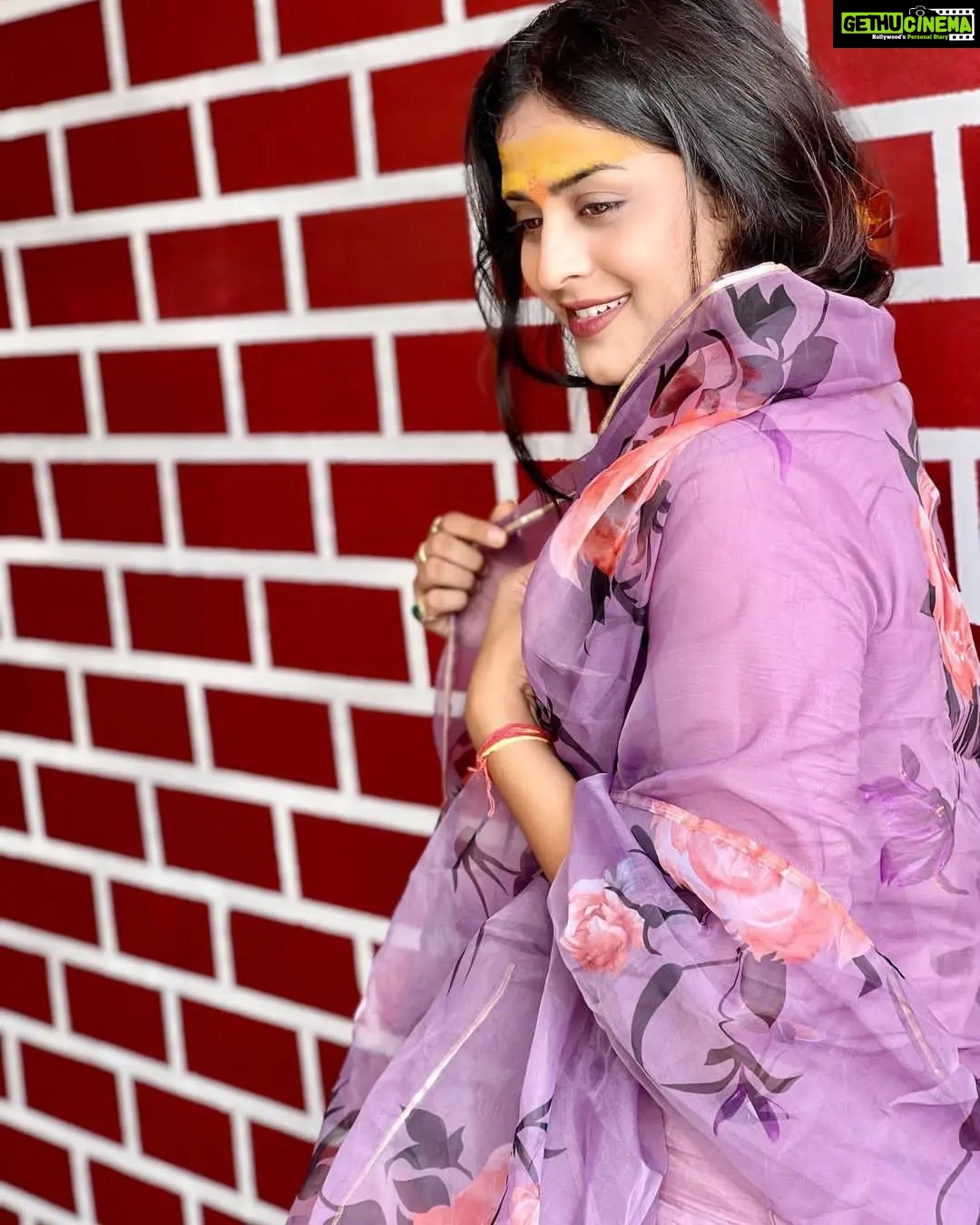 Yamini Singh Instagram - Happy Birthday queen ЁЯС╕ ЁЯТУ ЁЯТЧ @yaminisingh_official @khesari_yadav рддрдордиреНрдирд╛ рдХрд░рддреЗ рд╣реЛ рдЖрдк рдЬрд┐рди рдЦреБрд╢рд┐рдпреЛрдВ рдХреА, рд╡рд╣ рдЦреБрд╢рд┐рдпрд╛рдВ рдЖрдкрдХреЗ реШрджрдореЛрдВ рдореЗрдВ рд╣реЛ, рднрдЧрд╡рд╛рди рдЖрдкрдХреЛ рд╡рд╣ рд╕рдм рд╣реШреАреШрдд рдореЗрдВ рджреЗ, рдЬреЛ рд╕реЛрдЪрд╛ рдЖрдкрдиреЗ рд╕рдкрдиреЛрдВ рдореЗрдВ рд╣реЛ! я╝ия╜Бя╜Ря╜Ря╜ЩуГ╗я╝вя╜Йя╜Тя╜Фя╜Ия╜Дя╜Бя╜Щ