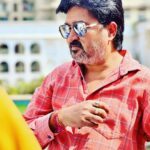 Yamini Singh Instagram - जन्मदिन की ढेरों शुभकामनाएँ @rajkumarrpandeyforever sirji ♥️ आपकी जितनी तारीफ़ की जाये उतनी कम है , एक डायरेक्टर तो आप कमाल के हो ही (no doubt) पर एक इंसान उससे भी ज़्यादा अच्छे हो । आप सबको एक जैसा प्रेम करते हो ये आपकी बात मुझे आपसे सीखने मिली , ईश्वर से चाहूँगी के इस इण्डस्ट्री में आप हमेशा बतौर निर्देशक बड़ी और अच्छी फ़िल्में देते रहिये जैसे अब तक दिये हैं । हर हर महादेव ♥️😇