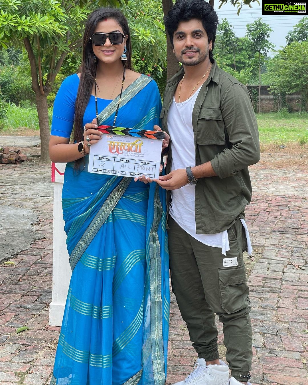 Yamini Singh Instagram - Happy birthday kuk’kur !! Zindagi mein bahot aage badho, accha kaam karo khoob naam karo, mahadev tumpe apni kripa banaaye rakhein. Lots of love & respect 💛