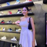 Yogita Bihani Instagram - Presenting you the @sneakercafemumbai by my favourite & most talented human @isanjaybishnoi From sneakers, T-shirts to all things cool they have you covered. Don’t forget to visit the store or shop online. ♥️♥️ #sneakercafemumbai #shop #Newintown