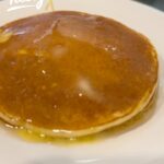 Yugendran Instagram - Simple pancakes for breakfast at home.