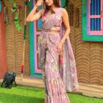 Aahana Kumra Instagram - Because Sundays are for sarees! 🥻🥻 🤌🙃🌸💕🌞 #sareenotsorry #sunday . . . . #sundayfunday #sareelover #sundayvibes #sundaybumday #sundaymotivation #aahanakumra Vadodara, Gujarat, India