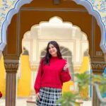 Aahana Kumra Instagram - Of palaces and peacocks 🦚💕🌞🌸🏜️🐪 The winter sun ❄️🌞 The winter run 🏃‍♀️🌞 Jaipur! We are not done! 🐪❄️🦚❣️🏜️🌸💕 #jaipurdiaries #pinkcity . . . . #palaces #jaipur #rajasthan #peacocks #aahanakumra #wintersun #winter #winters #aahanakumra #wintervibes #tuesday #tuesdaythoughts Jaipur - The pink city