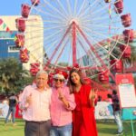 Aahana Kumra Instagram - Christmas with the family is the best kind of Christmas❣️ ❤️🎅🎄🎅🎁❣️❄️ @shivanikumrafitness @sushilkumra @sureshkumra #arjun #mushu #merrychristmas #happyholidays . . . . #santa #christmas #love #santaclaus #christmasdecor #family #familyiseverything #lafamilia #deckthehalls #santaclaus #santaclausiscomingtotown #winterwonderland #jiogarden #aahanakumra #parents ##familylove #sisters Jio World Garden
