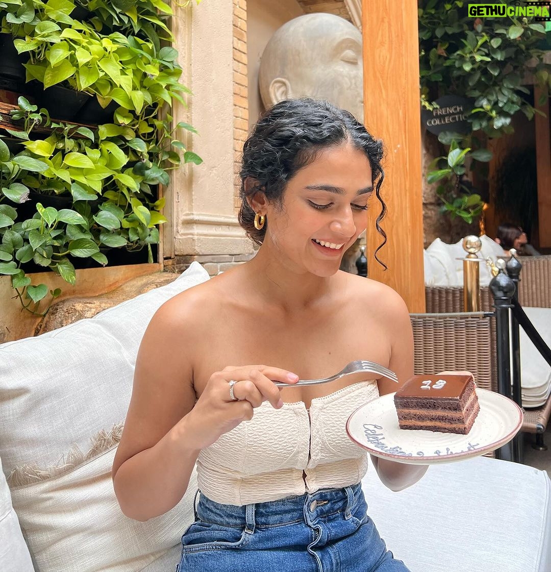 Aakanksha Singh Instagram - A Sunday well spent 🤍