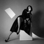 Aakanksha Singh Instagram - Melanophile 🖤