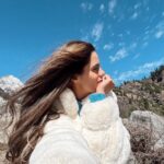 Aakriti Rana Instagram - Just a few months ago we got married in Manali and the roads were absolutely breathtaking. I was shocked to see the state of the roads and Manali this time. It took us forever to reach here as one side of the road has completely been damaged due to landslide and the traffic has to wait for one side to move and then the other side moves. Manali is usually full of tourists but it feels so dead now. A lot of restaurants and hotels are closed as there is no business. It’s heartbreaking to see this. Share this with someone who is planning a trip to Himachal. #aakritirana #manali #delhimanalihighway #manalihighway #landslide #travelblogger #himachalpradesh #reelsinstagram