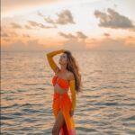 Aakriti Rana Instagram - Comment below if you want a step by step tutorial! Colour correction saves your pictures from compromised lighting, unbalanced colours and poor camera settings. The beauty of what you see in reality is almost never the same as what we click and colour correction helps it bridging that gap if you don’t overdo it! 🌅 Software used: Adobe Lightroom for editing pictures Inshot for video edit Wearing this gorgeous outfit with sunset colours from @leaclothingco #aakritirana #sunset #sunsetphotography #editing #collab #lightroom #edit #ootd #reelsinstagram #colourcorrection #maldives #travelblogger #indiantravelblogger