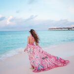 Aakriti Rana Instagram - May all your blues be the ocean and the sky ❤️ Maldives is so beautiful and it’s the perfect place to come and relax. Stay at a beautiful resort and get away from all the stress! Although I am sure if Rohan was here, we probably would have been diving with the sharks and not chilling like Shaurya and I are 😂 Location: @movenpickkuredhivarumaldives Outfit: Loving this swimwear set from @limerickofficial #aakritirana #maldives #travelblogger #indiantravelblogger #beachlife #fashion #beachwear #collab #sunset #sunsetphotography