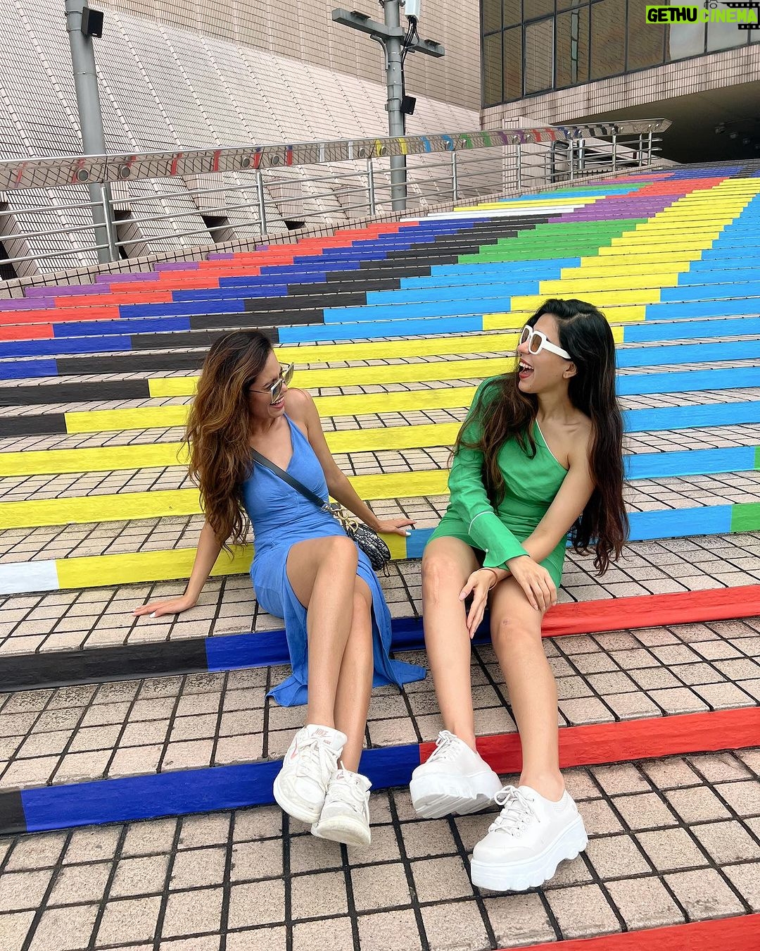 Aakriti Rana Instagram - Hong Kong Photo Dump! I have too many cute pictures with @bahaar_art! πβ€οΈ P.s I am leaving for a new trip in 2 days! Ready to get even more tanned haha! Can you guess where I am off to? Itβs a country where almost everyone has been to and you guys keep asking me to go πππ #aakritirana #hongkong #photodump