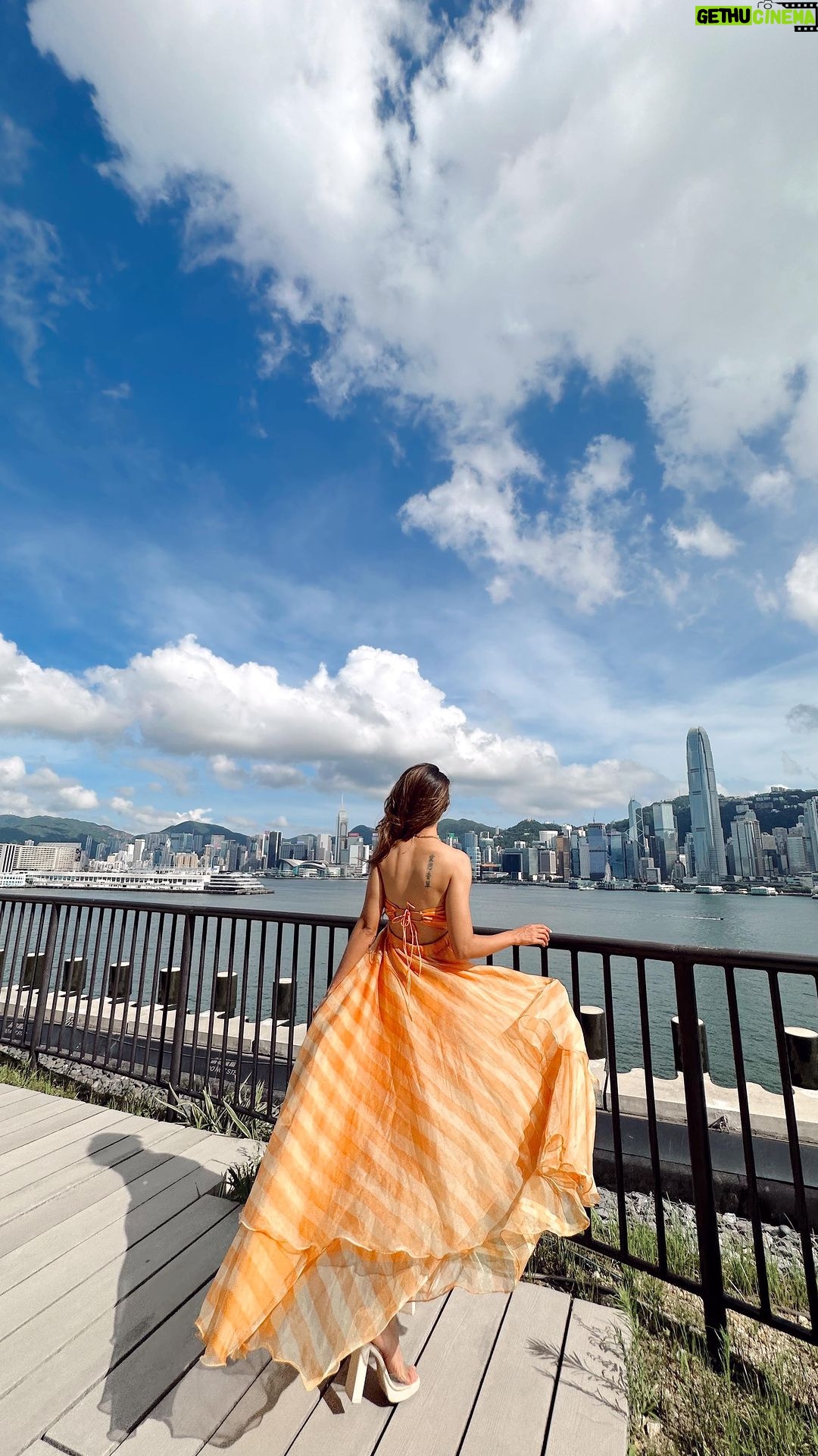 Aakriti Rana Instagram - My first time in Hong Kong and I cannot wait to explore ❤️ Thanks to @cathaypacific for making my journey so smooth with comfortable & spacious premium economy seats with ample leg space, delicious food with Hindu veg/ non veg options and my most favourite has to be the in flight entertainment with latest movies! Cathay Pacific really made me feel at home! 🥰 Outfit: @julyissue_online #aakritirana #cathaypacific #movebeyond #letsgetmoving #Partnership #travel #discoverhongkong #hongkong #travelblogger #indiantravelblogger #transitionreels #reelsinstagram #transition