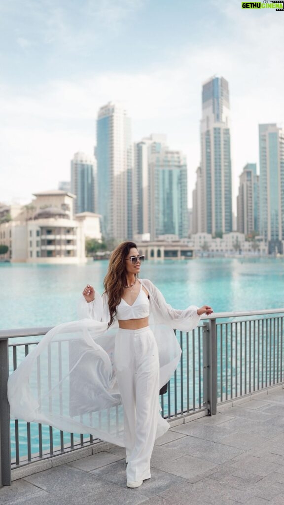 Aakriti Rana Instagram - Drop in your Dubai recommendations 😀 Here for 3 days and then heading to a new country! Outfit: @houseofher.store #aakritirana #dubai @_mbconsulting_ #gifted #burjkhalifa #dubaimall #ootd #vacation #outfitinspiration #travelblogger #indiantravelblogger #dubailife #reelsinstagram #transitionreels Dubai, United Arab Emirates