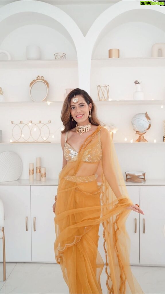 Aakriti Rana Instagram - Unveiling the Modern Indian Bride’s Style Secrets with @rivaahbytanishq ! ❤️‍🔥 Save this ultimate guide, ladies! Had so much fun styling these looks that are perfect for this wedding season with bridal jewellery for occasion. Explore a wide range of options, from layered diamond sets to Kundan chokers, they have it all at your nearest @tanishqjewellery store! #RivaahByTanishq #RivaahBrides #TanishqJewellery Yellow saree: @seeaash.in White lehenga: @faabiianaofficial Red saree: @shauryasanadhyalabel