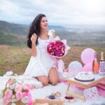 Aakriti Rana Instagram - Pictures from my last 6 birthdays 🎂 Thank you for all the love and lovely wishes! You guys are amazing ❤️ 1) Rohan and @raghav.kalraa took me to the hills near Pune and did a beautiful setup for my last birthday. 2) Rohan is rarely here for my birthday and this time was his first time when he could be there so it was really special. 3) Did a little DIY setup and @dikshavohra and I celebrated my first birthday after covid together. She even baked a cake for me. 4) I was completely alone during covid in my Pune flat and I decided to do celebrate my birthday myself. I clearly love doing DIY birthday decorations. 5) i celebrated my birthday with a meet and greet at my Jabalpur army house(dad was posted there). I flew back to pune and Diksha picked me up from the airport and surprised me with this beautiful birthday setup at home. She even made a video for me with messages from all of my closest people. Aisi friend sabko mile 😍 6) This year was all about family and home ❤️ #aakritirana #birthday #celebration #birthdaygirl #birthdaydecor #family