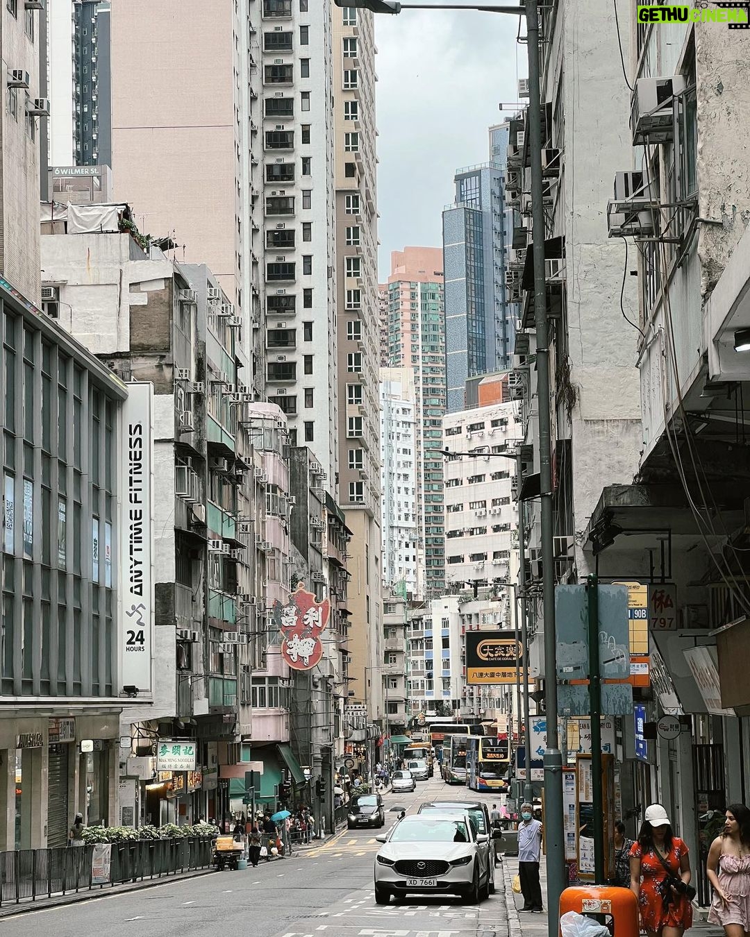 Aakriti Rana Instagram - Exploring the streets of Hong Kong with a bunch of amazing people! If you’ve been to Hong Kong then let me know what you liked the most here in the comment section ❤️ If you look beyond the urban tropes, you’ll find some of the most vibrant art hubs here! Head to Sai Ying Pun street to find amazing street art by local and international artists ❤️ #Aakritirana #hongkong #travelblogger #streetart #graffiti #indiantravelblogger #travelphotography #hongkongphotography #DiscoverHongKong #hellohongkong