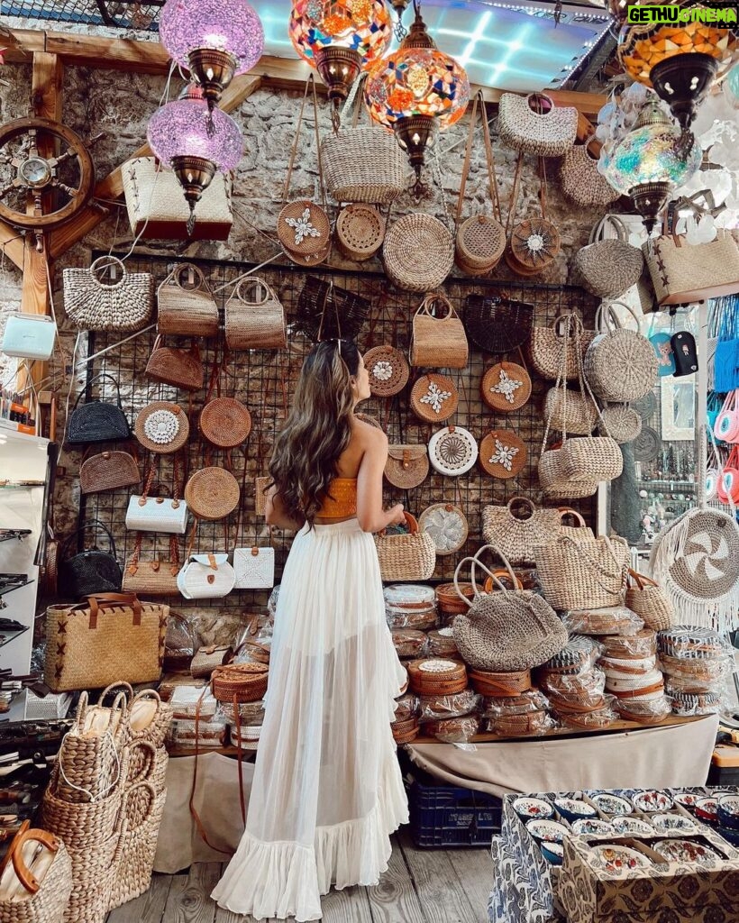 Aakriti Rana Instagram - From the gorgeous streets of the The Old Town in Antalya, Turkey! ❤️ So much history and such beautiful architecture with lots of interesting local shops. 📸 @iparichoudhary #aakritirana #antalya #turkey #travel #oldtown #indiantravelblogger #travelphotography #wanderlust #travelblogger #history Old Town Antalya, Turkey