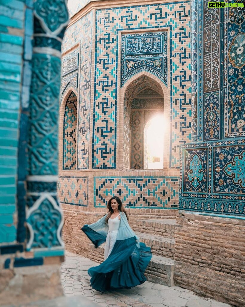 Aakriti Rana Instagram - The insanely gorgeous Samarkand, Uzbekistan ❤️ Still completely in awe of the beauty of this place! Who would you go here with? #aakritirana #aakritiandrohan #uzbekistan #samarkand #travelblogger #indiantravelblogger #travelphotography Samarkand Uzbezkistan