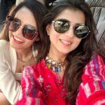 Aakriti Rana Instagram – 💩 JUST FOR LAUGHS 💩

It’s World Laughter Day and we couldn’t think of a better day to post this Alphabet Challenge! 😂😂

P.S Laughing is and will always be the best form of therapy! So put your phones aside, sit with your gang and remember all the funny old memories together and laugh till your stomach hurts 🌸🤌🏻

#ShauryaSanadhya #alphabetchallenge #aakritirana #challenge #funchallenge #worldlaughterday #justforlaughs #funnyvideos #funnyreels
