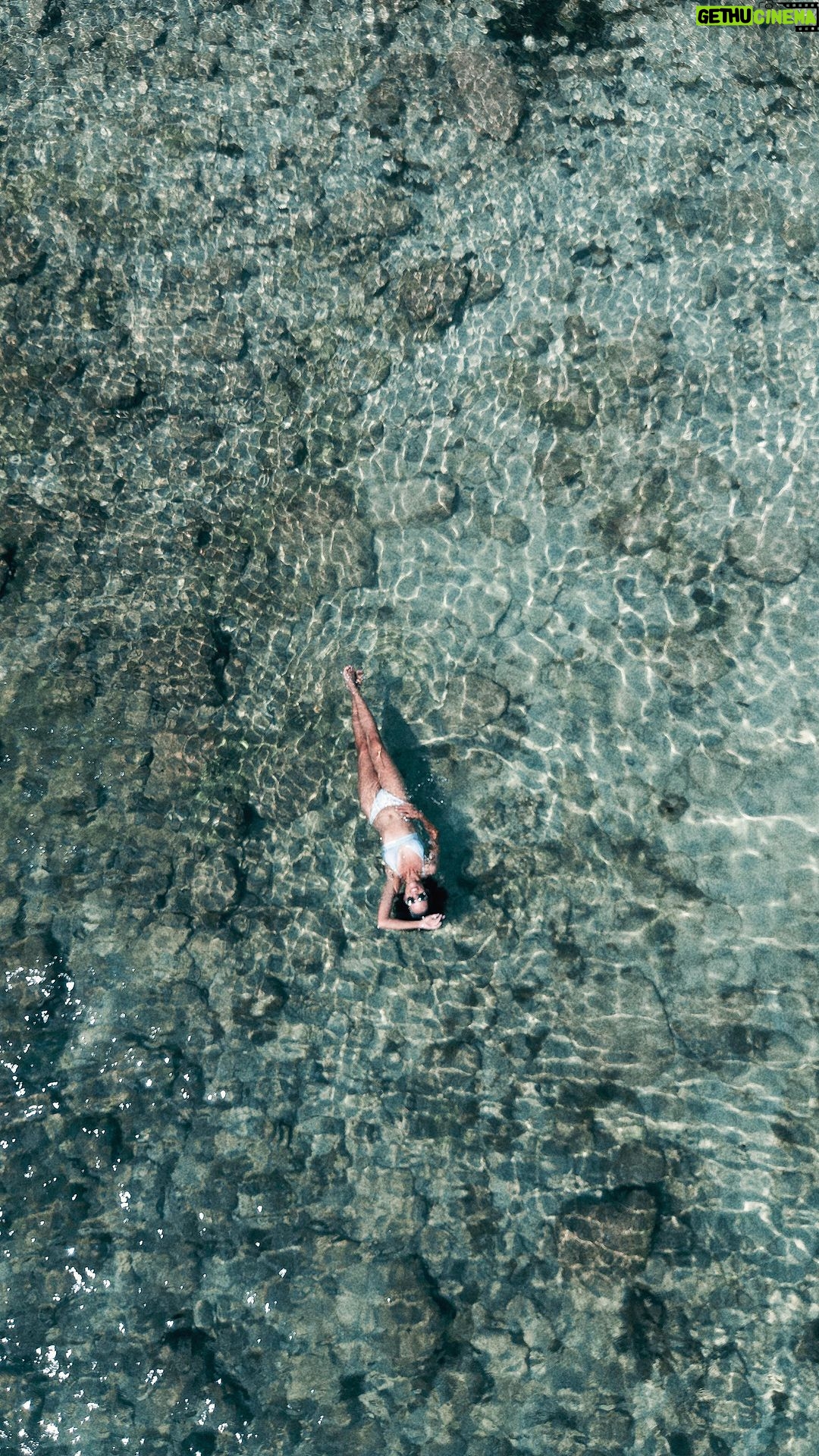 Aakriti Rana Instagram - Tag your partner if you can relate 🤣 The best thing I did was to get a drone and then I refused to learn how to fly it 🤣 P.s we went Island hopping in Phu Quoc for snorkelling. The water was so clear and we saw so many beautiful corals and fishes. They take you to 3 different islands and then a beach to relax! #aakritirana #couplevideos #drone #dronephotography #aakritiandrohan #vietnam #phuquoc #beach #beachlife #vietnamtravel #travelblogger #indiantravelblogger Phu Quoc Island, Vietnam