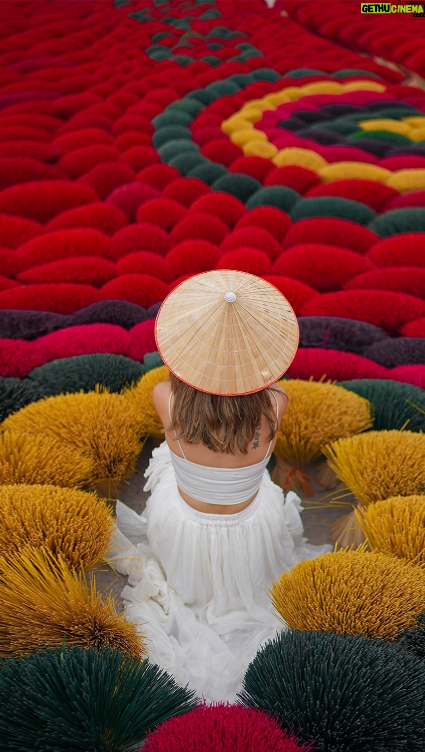 Aakriti Rana Instagram - Haha I knew what I was getting into but he didn’t 🤣. People usually get disappointed because they expect a huge place with many sticks at the Incense Village in Quang Phu Cau, Vietnam. But do you know that you can visit the local families here, take a tour and see how these are made from scratch? Families in this village have been making incense for more than a century. More than half of the worlds incense comes from Vietnam which are made by these families with very little machinery involved but with a lot of backbreaking effort. This village makes about 50,000 sticks everyday in January for Lunar new year. India was Vietnams biggest customer and almost 90% incense sticks came from there. But in 2019 India partially banned the imports. Anyway, this is the reason I won’t call it a Scam. Dont go here expecting it to be a huge place with incense everywhere. That’s just our assumption from the pictures. Go here if you want to really meet these families, know about their culture and see how these are made from scratch ❤️ #aakritirana #aakritiandrohan #vietnam #incense #incensevillage #instagramvsreality #realitycheck #funnyvideos #hanoi #reelsindia
