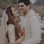 Aakriti Rana Instagram - Hello Husband! Ready for a life full of adventures? 🏔️ Photography: @believecollective Our Outfits: @abhinavmishra_ Jewellery: @paisleypopshop Makeup and hair: @priyankaguptamakeupartist #AakritiGotAnchored #aakritiandrohan #wedding #manali #happilyeverafter #mountainwedding #himachal #travel #shaadi #indianwedding #weddingphotography Manali, Himachal Pradesh