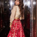 Aamna Sharif Instagram – Embrace the glitter and let your inner shine radiate.…
.
.
.
.
.
,
.
.
In @raw_mango 
@sanzanyjewels
@handbagsbybhavnakumar
Styled by @shrushti_216 
@mukeshpatilmakeup 
@chettiarqueensly 
📷 @dinesh_ahuja