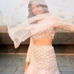 Aamna Sharif Instagram – Something in the truth about magic ✨
.
.
.
.
.
.
.

In @dishapatilpretcouture 
@mukeshpatilmakeup 
@chettiarqueensly