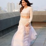 Aamna Sharif Instagram – Something in the truth about magic ✨
.
.
.
.
.
.
.

In @dishapatilpretcouture 
@mukeshpatilmakeup 
@chettiarqueensly
