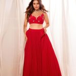Aamna Sharif Instagram – Don’t burst patakas, BE one .. 😉
.
.
.
.
.
.
.
In @anshikatakofficial 
Jew @karishma.joolry  @shrushti_216 
Makeup @mukeshpatilmakeup 
Hair @chettiarqueensly 
📷 @dinesh_ahuja