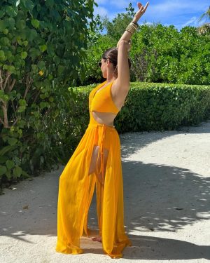 Aamna Sharif Instagram - Sunkissed ☀️
.
.
.
.
.
.
.
.
.
@cocoonmaldives 
@aabee_holidays
 
#cocoonmaldives  #aabeeholidays  #thecocooncollection