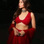 Aamna Sharif Instagram – लाल रंग ♥️