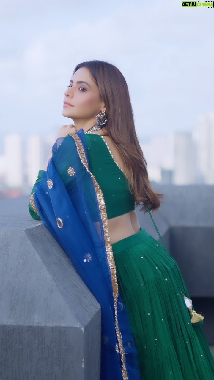 Aamna Sharif Instagram - Love, i find, is like singing 🎶 . . . . . . . . . In @drzya_ridhisuri Styled by @shrushti_216 Jew @neetaboochrajewellery @mukeshpatilmakeup @hairbytabassum