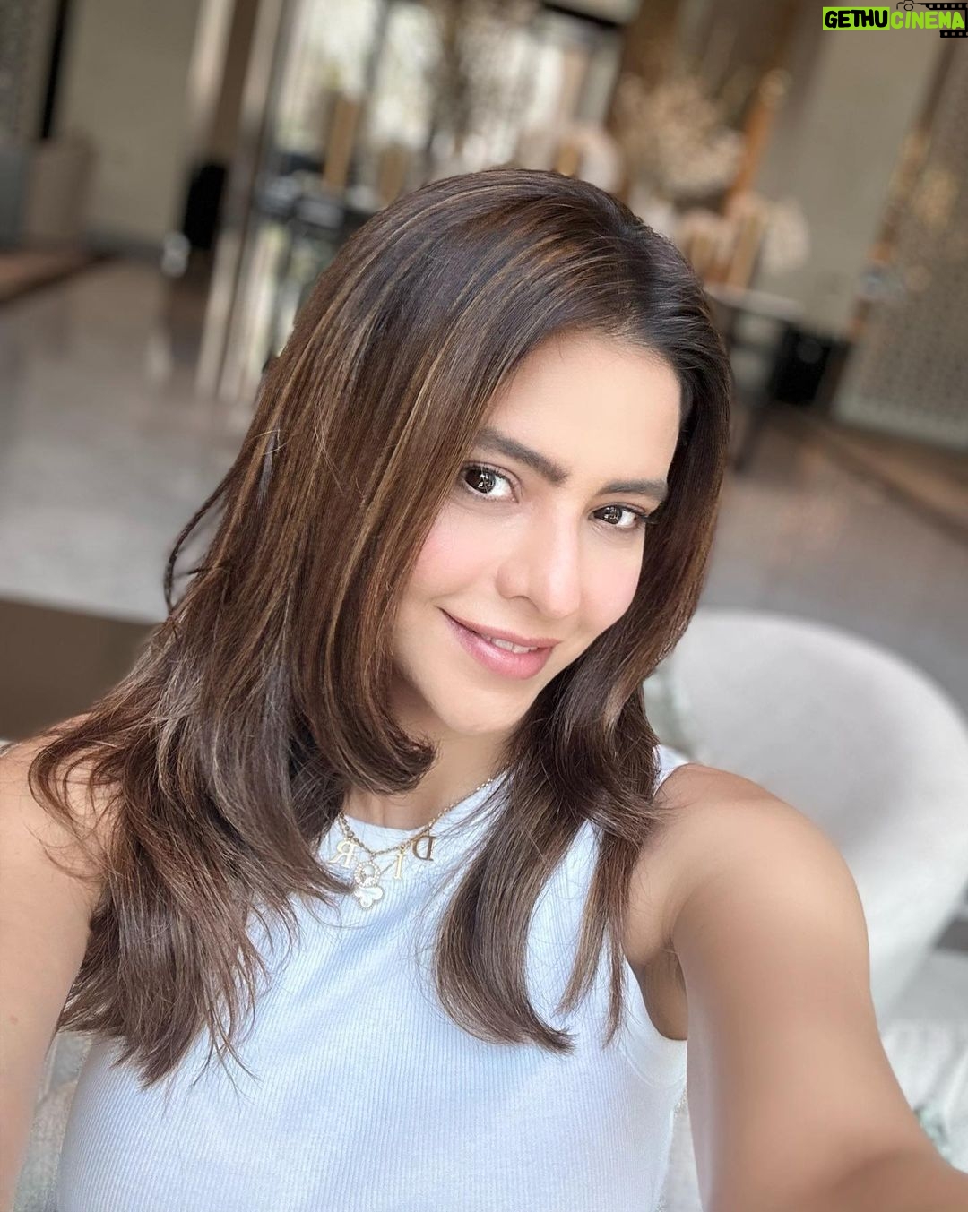 Aamna Sharif Instagram - White is my fav 🤍