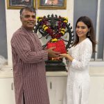 Aamna Sharif Instagram - Today marks the beginning of my Kathak journey, and I am filled with gratitude for this opportunity. I am excited to learn the intricate footwork, expressive gestures, and rich storytelling that Kathak holds. With each step, I embrace the beauty of this dance form and look forward to the growth and joy it will bring to my life. Here's to a new beginning 😊