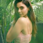 Aamna Sharif Instagram – Follow your dreams, they know the way…..
.
.
.
.
.
.
.
.
.
.
@onegreymood 
@aafreenmakeupandhair