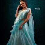 Aarthi Subash Instagram – 💎

MUAH- @page3salonalwarpet

Outfit – @diademstore.in 

Jewelry- @new_ideas_fashions

Styling- @sushma_subramaniyan

Photography- @stagecraft.photography 

Images Retouched by- @thejan__

Location – @vybn_studio Chennai, India