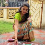 Aarthi Subash Instagram – 1 or 2? Swipe right ➡️
Sarees from @__b_boutique__ 💕 Chennai, India