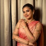 Aarthi Subash Instagram – 💫
Makeover @kalaiartistry 
Lens @photamora__pictures 
.
#aarthisubash #sareepics #sareedraping #suntv #photoshoot #artist #anchor #modelling Chennai, India