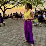 Aarthi Subash Instagram - 🌄 #bali #baliindonesia #balitrip #balitravel #holidays #baliswing #happyholidays #aarthisubash #aarthisubashvlogs #uluwatu #uluwatutemple Uluwatu Temple, Uluwatu, Bali