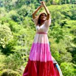 Aarthi Subash Instagram - Living life to the full 🔮 . #bali #baliindonesia #balitrip #balitravel #aarthisubash #travelphotography #travelgram Bali Swing