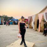 Aashika Bhatia Instagram - No GPS but it’s my turn🖤 Outfit: @vidhicollection_lokhandwala
